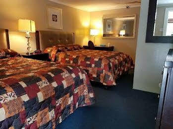 Sea Haven Resort Motel Southampton Extérieur photo