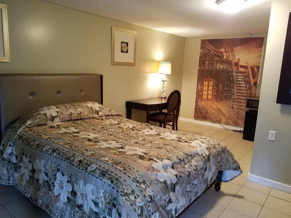 Sea Haven Resort Motel Southampton Extérieur photo